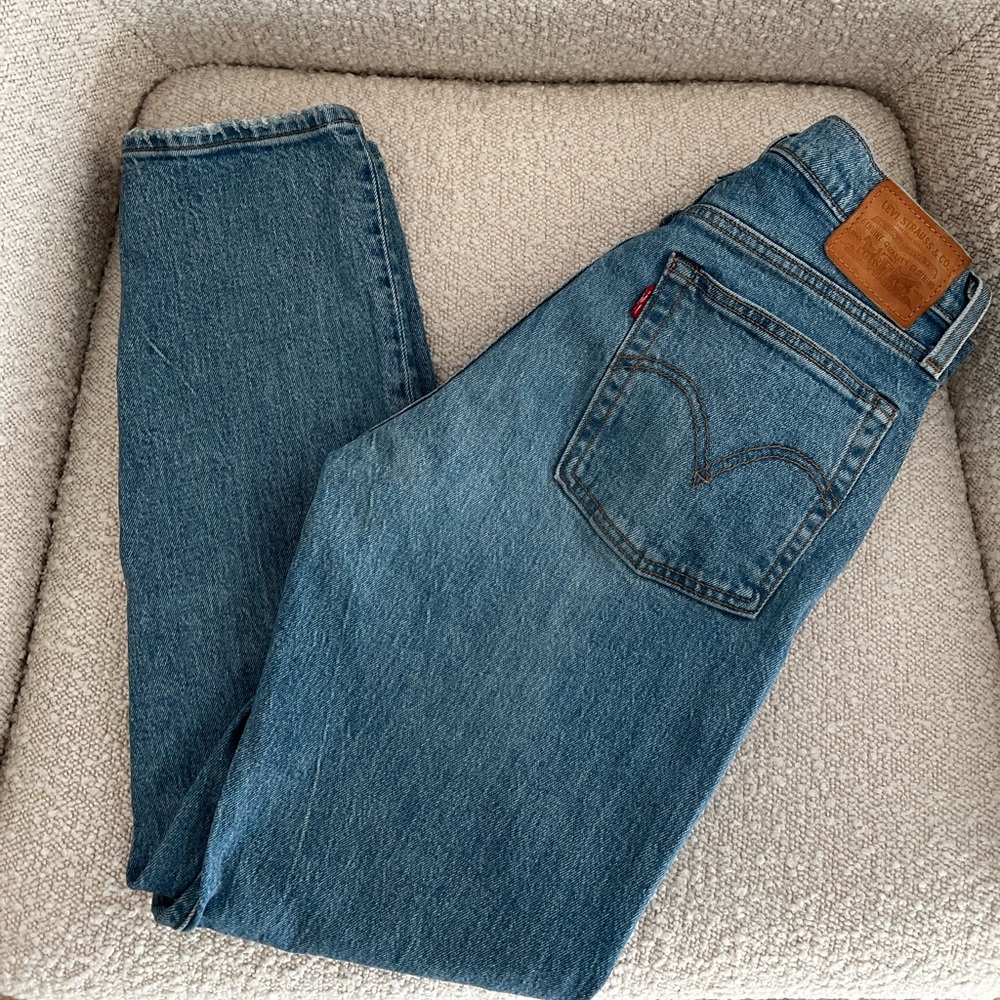 Levi’s Wedgie Jeans
